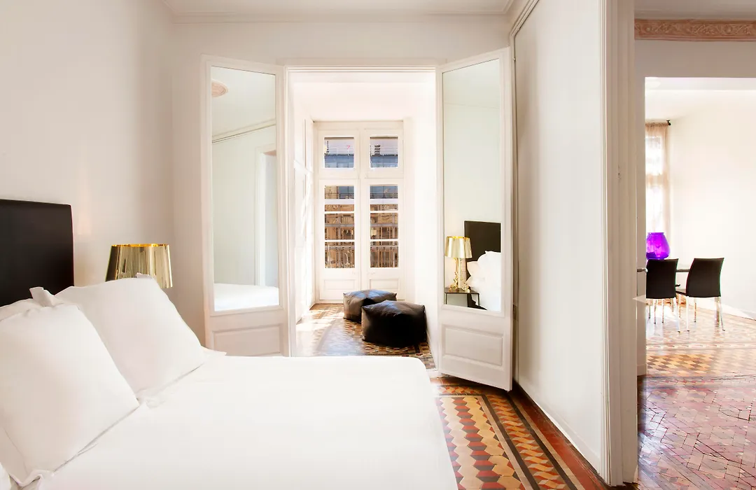 Barcelona Apartment Val-1